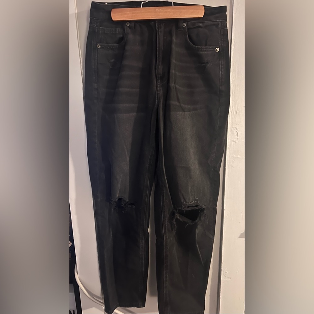 Black Mom Jeans